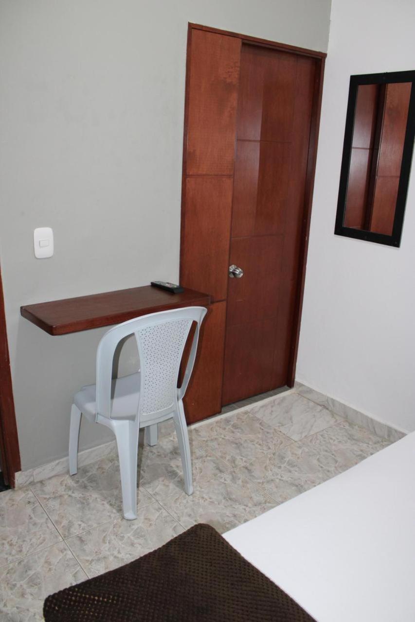 Hotel San Cayetano Ocaña Zewnętrze zdjęcie